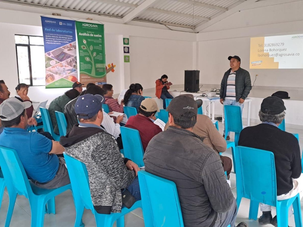 Cundinamarca are committed to agricultural planning by using soil analysis
