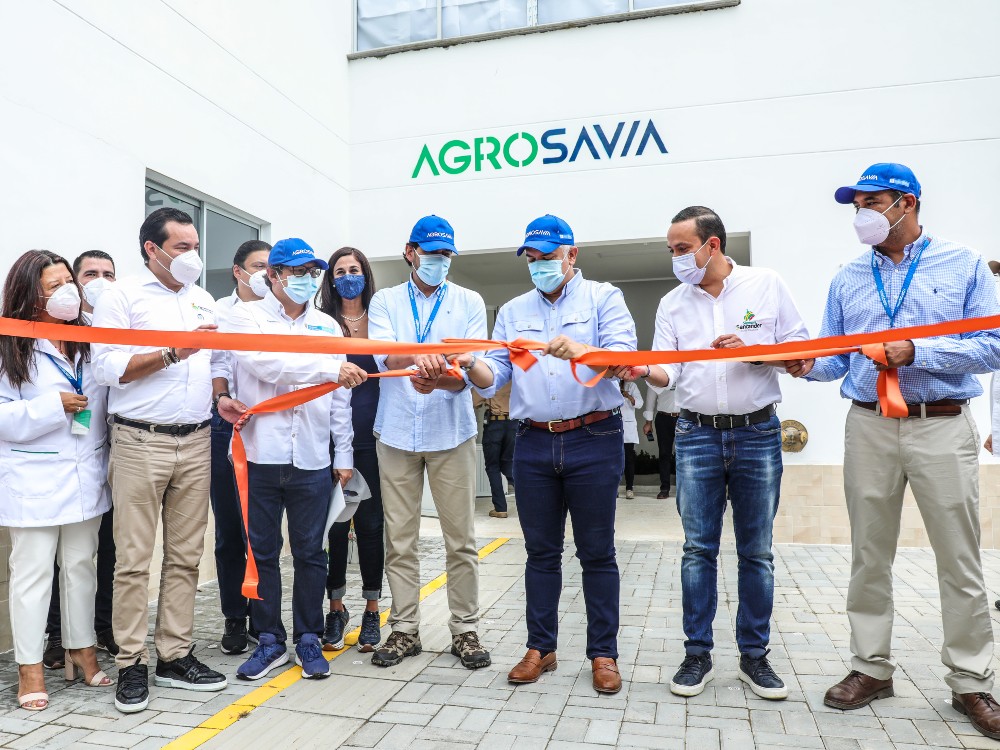 AGROSAVIA y la Federación Nacional de Departamentos inauguran red de
laboratorios en el Centro de Investigación La Suiza