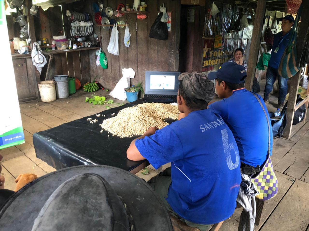 PNS de AGROSAVIA cumple su cita con los productores de CAMPOMETA en la vereda Planes, Uribe, Meta