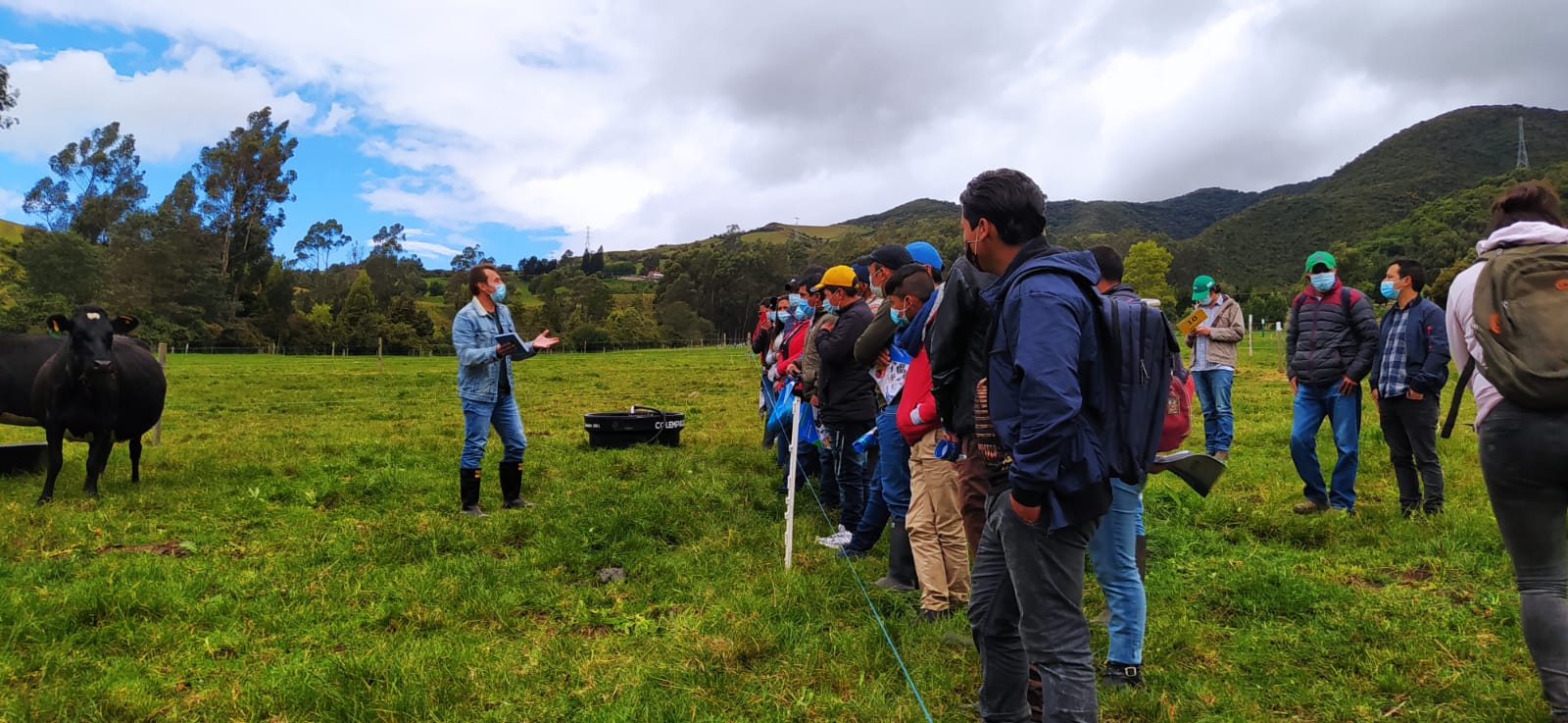 Espacio Para La Experiencia Del Cliente Para La Cadena De Valor Láctea En El Trópico Alto Colombiano2