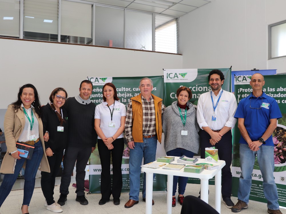 Masiva participación en el XX Congreso Nacional y Encuentro de Apicultores