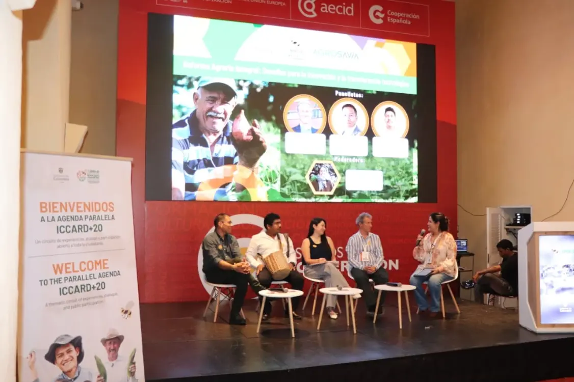 AGROSAVIA Llevó Ciencia2 Fotor Webp