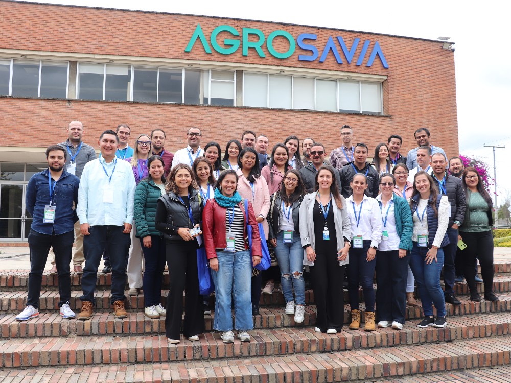 Expertos científicos, académicos y de la industria cacaotera se reúnen para abordar la problemática del cadmio en el cacao