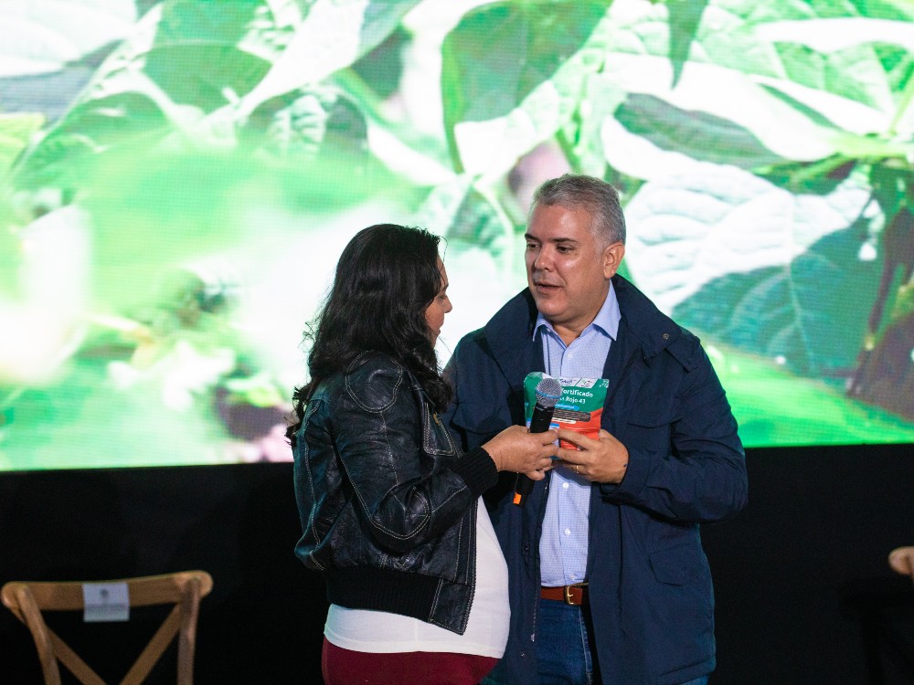 Beneficiaria de AGROSAVIA - KolFaci presentó su caso en Construyendo País