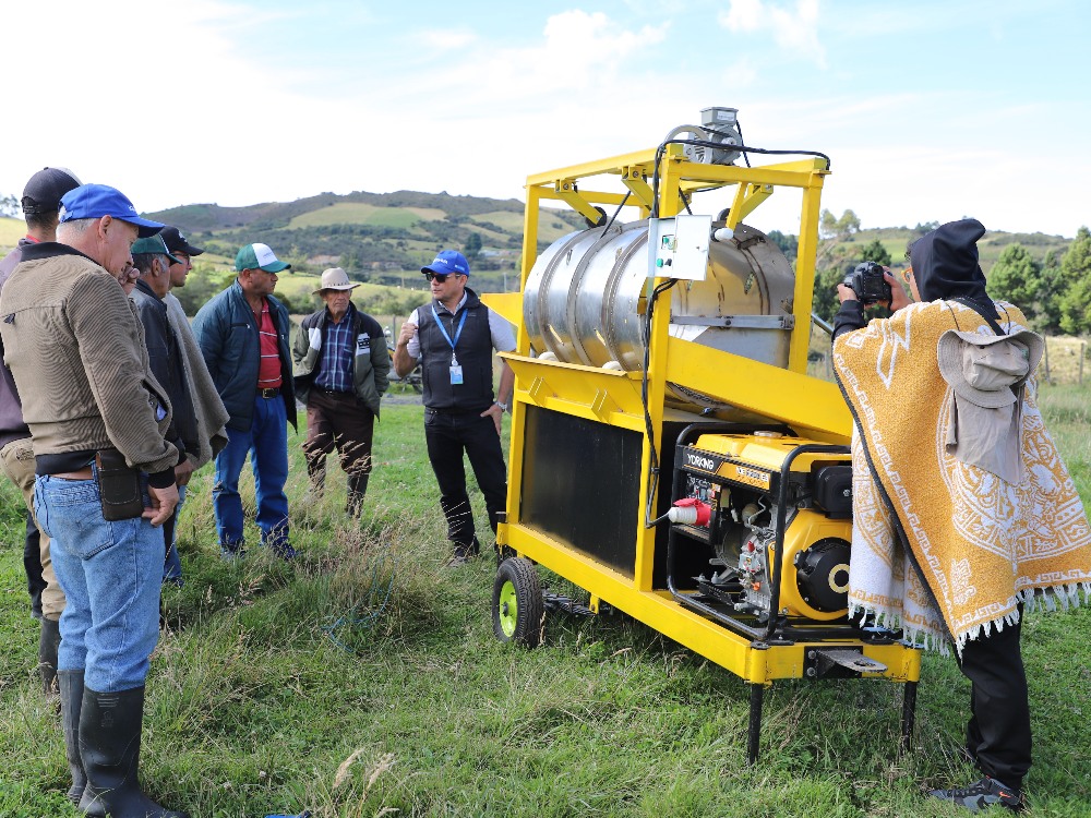 Entrega De Lavadoras E Invernaderos6 AGROSAVIA