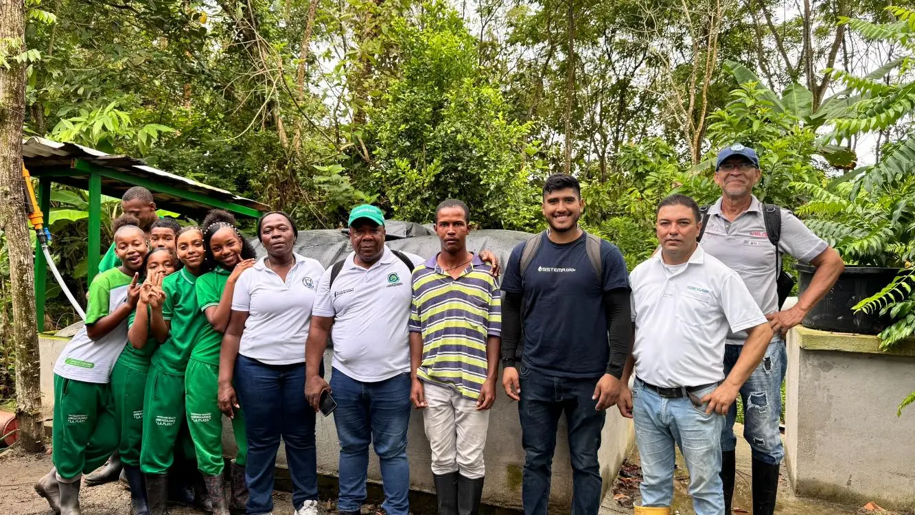 Jovenes Rurales Mira3 Fotor Webp