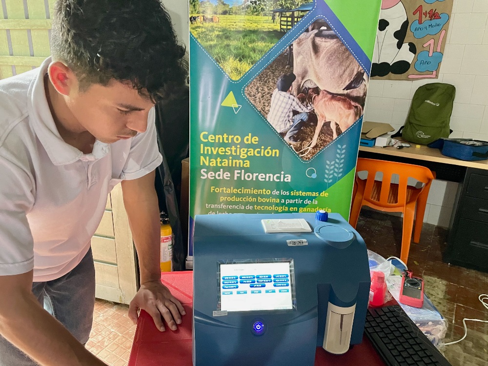Analizadores De Leche4 AGROSAVIA