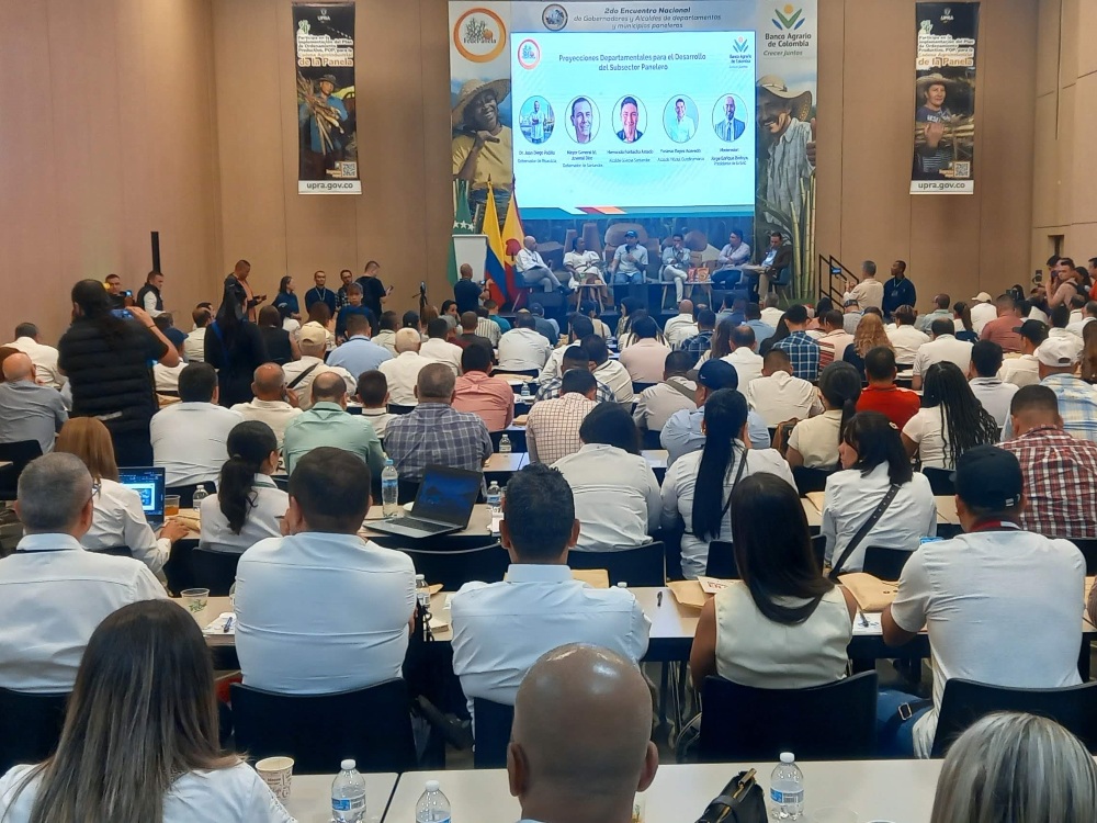 AGROSAVIA acompañó al gremio panelero en su II Encuentro Nacional de Gobernadores y Alcaldes de departamentos y municipios productores