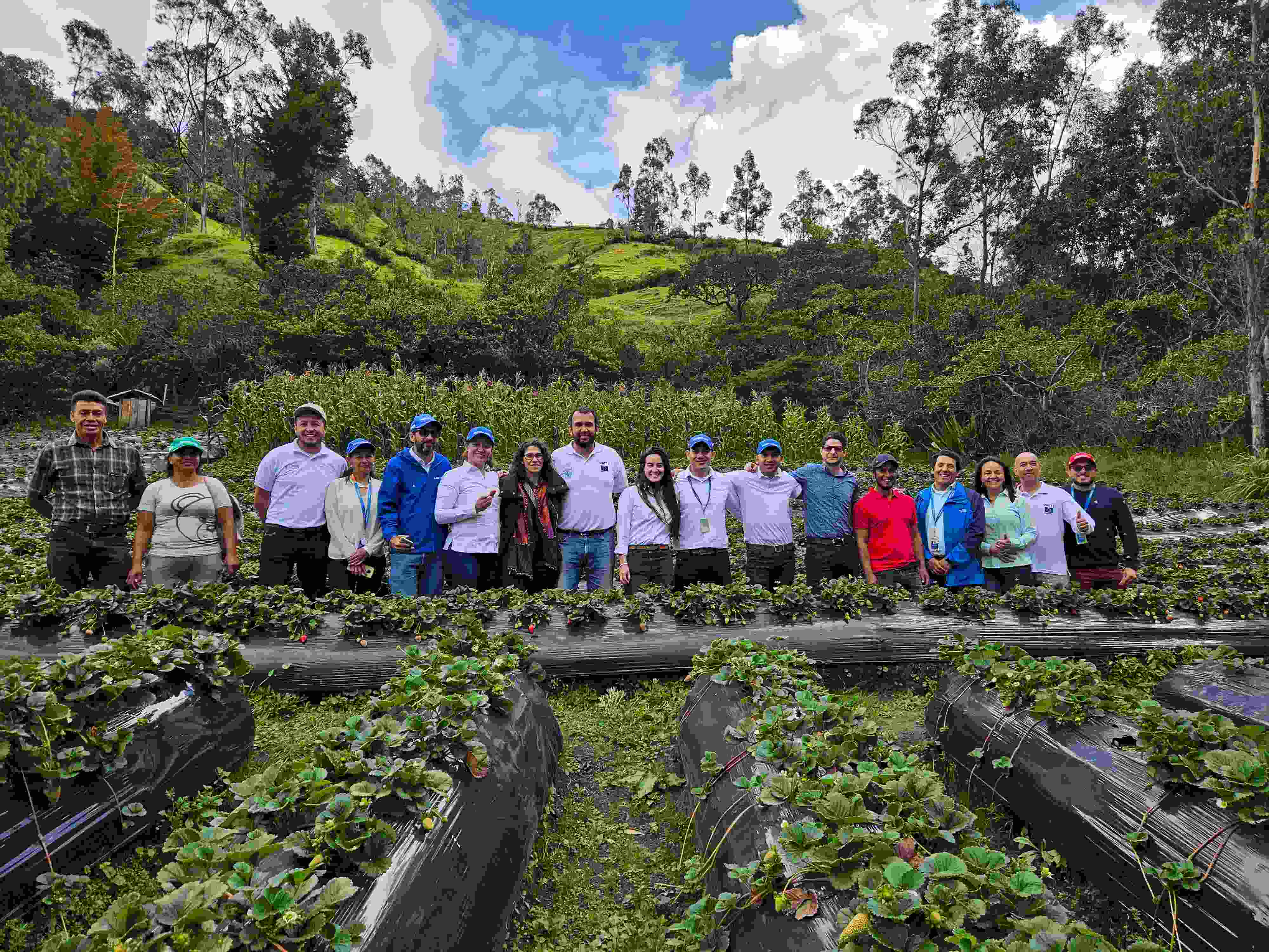 Entrega de resultados y cierre del Proyecto "Reconversión Productiva en la Zona de Amortiguamiento del Complejo de Páramos Doña Juana" en La Cruz, Nariño